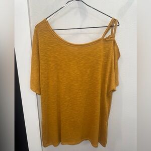 Stitch Fix Kaileigh cutout sleeve top